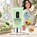 Ingredienti di Clinique Redness Solutions Soothing Cleanser con rappresentazione della formula detergente